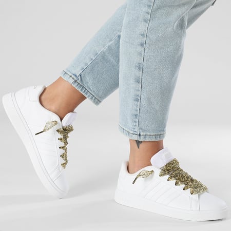 Adidas Sportswear - Baskets Femme Grand Court 2.0 FZ6158 Footwear White Grey One x Superlaced Lacet Léopard